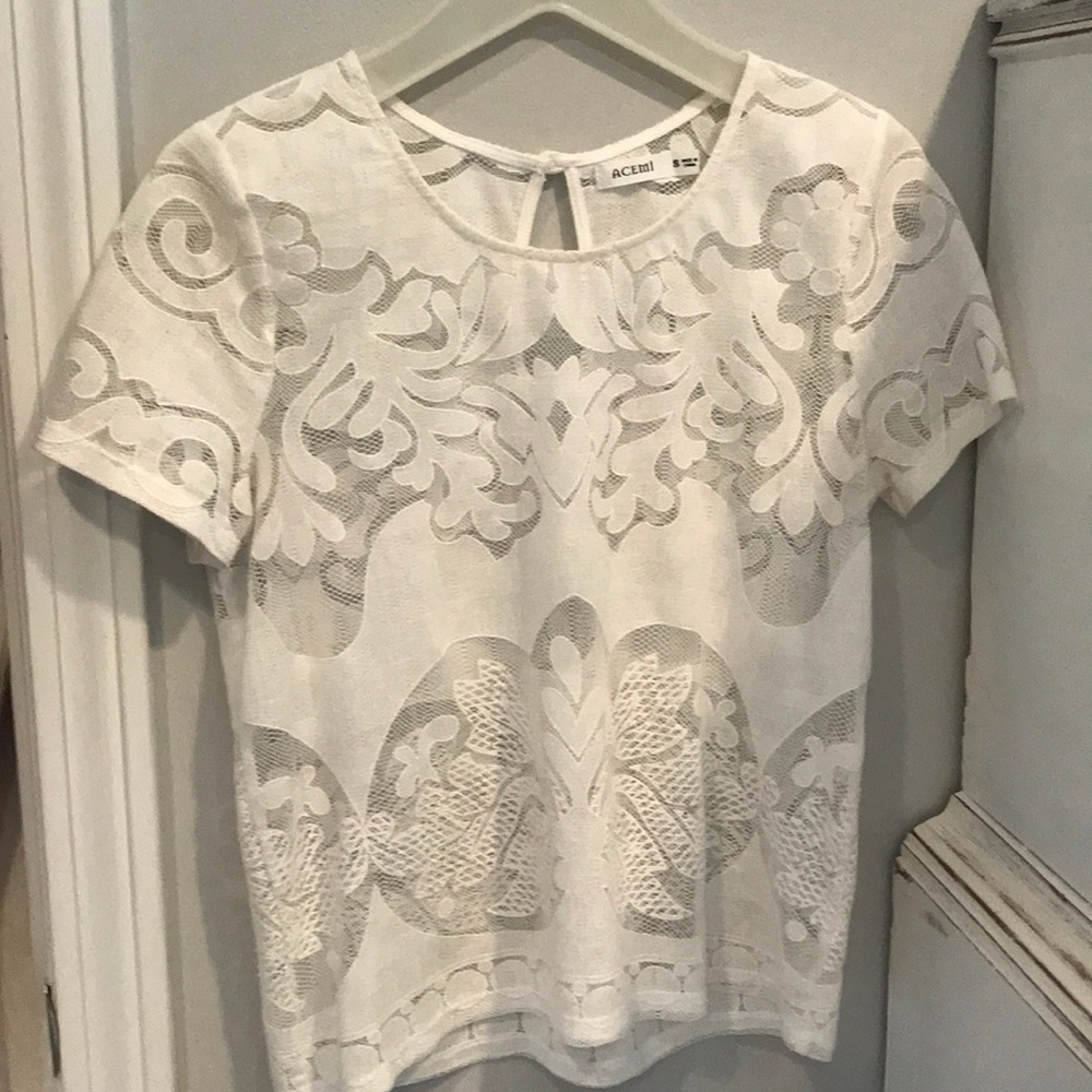 Short sleeve blouse